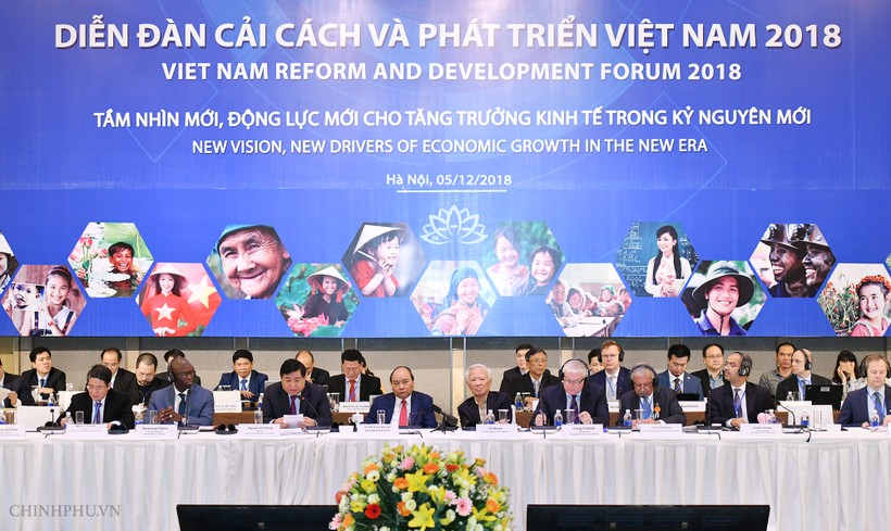 Toàn cảnh Diễn đàn Cải cách và Phát triển Việt Nam (VRDF) lần thứ nhất. (Ảnh: VGP) Toàn cảnh Diễn đàn Cải cách và Phát triển Việt Nam (VRDF) lần thứ nhất. (Ảnh: VGP)