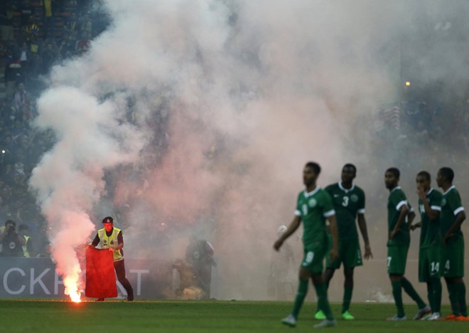 Ultras Malaysia - những 'gã điên' của Đông Nam Á hình ảnh 2 Ultras Malaysia - nhung 'ga dien' cua Dong Nam A hinh anh 2
