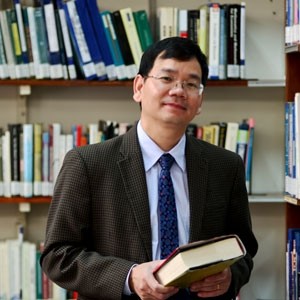 Bỏ Tết Ta, nhập Tết Tây dưới góc nhìn của những nhà kinh tế ảnh 3