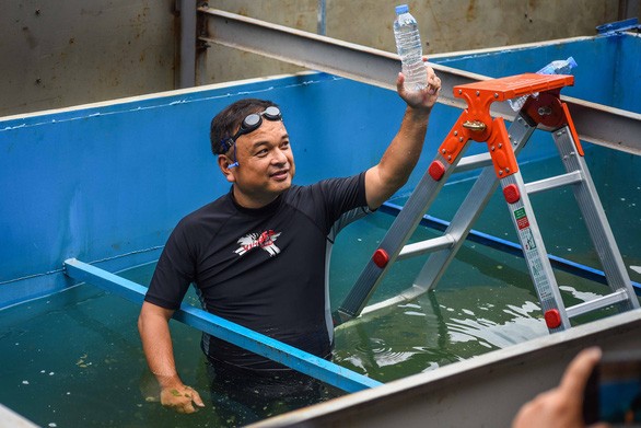 Vì sao Hà Nội bỏ trăm tỉ đồng mua hóa chất Redoxy 3C không qua đấu thầu - Ảnh 2. Vì sao Hà Nội bỏ trăm tỉ đồng mua hóa chất Redoxy 3C không qua đấu thầu - Ảnh 2.