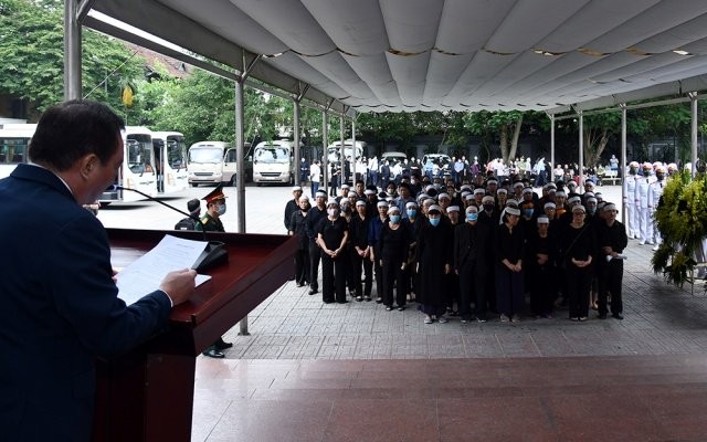 Cử hành trọng thể lễ tang đồng chí Nguyễn Đình Hương ảnh 3