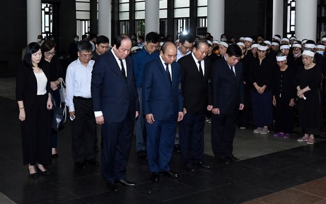 Cử hành trọng thể lễ tang đồng chí Nguyễn Đình Hương ảnh 4