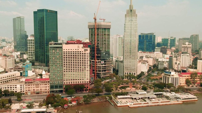 Cất nóc dự án khách sạn Hilton Saigon (Nguồn: Coteccons)
