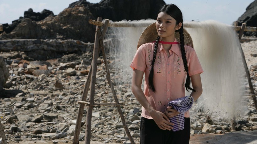 Thanh Tú (vai Mịn), cô gái đặc biệt của vùng đảo khát