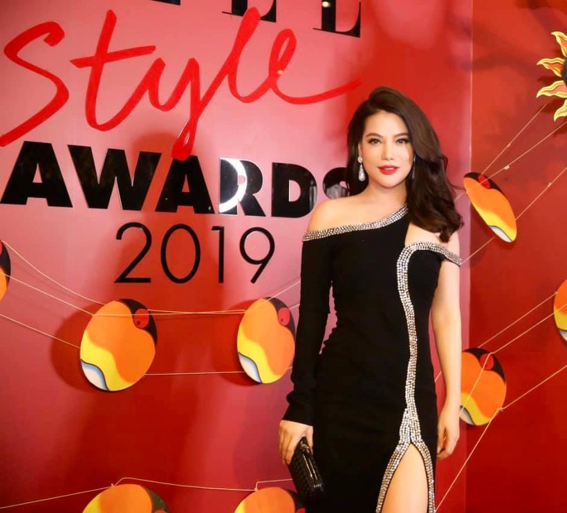 Trương Ngọc Ánh vẫn luôn nổi bật đầy quyến rũ, cá tính