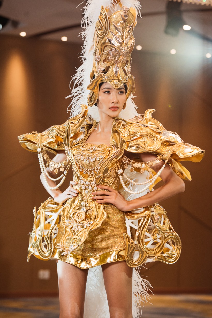 Gánh nặng Top 5 Hoa hậu Hoàn Vũ Thế giới của H'Hen Niê để lại dường như quá nặng?