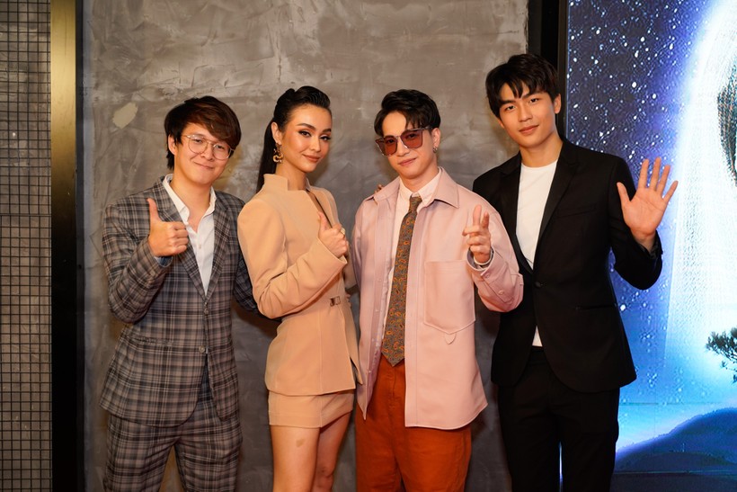 Đạo diễn Vũ Ngọc Phượng, ca sĩ - diễn viên Mlee, ca sĩ ST Sơn Thạch và nam diễn viên Quốc Anh