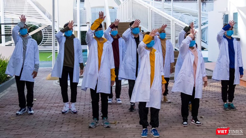 Hãy luyện tập để tăng cường thể chất trong những ngày cách ly toàn xã hội (Ảnh: NVCC)