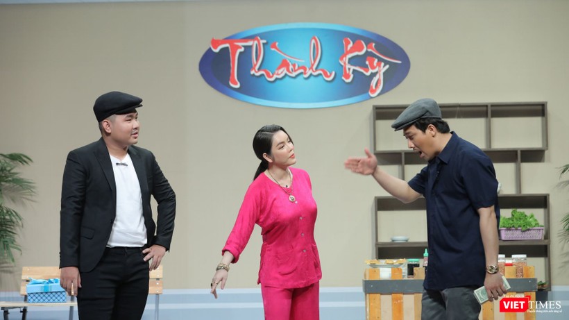 Mâu thuẫn ngày càng chồng chất khi con riêng của cả 2 khó hòa hợp vì vấn đề "con anh, con em" Mâu thuẫn ngày càng chồng chất khi con riêng của cả 2 khó hòa hợp vì vấn đề "con anh, con em"