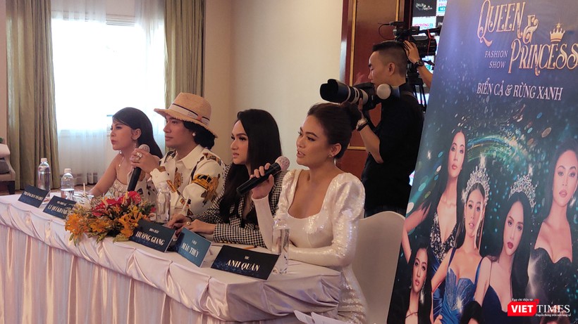 Á hậu Mâu Thủy hướng dẫn catwalk giúp các mẫu nhí tự tin hơn Á hậu Mâu Thủy hướng dẫn catwalk giúp các mẫu nhí tự tin hơn