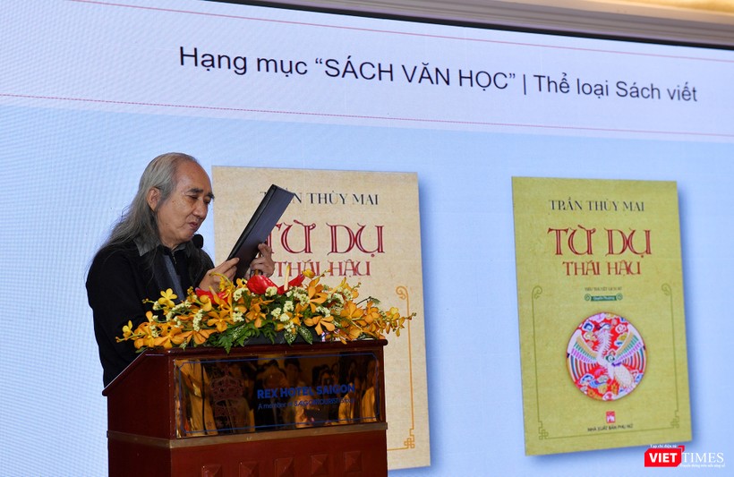Nhà Văn Phan Nhật Chiêu công bố Hạng mục Văn Học