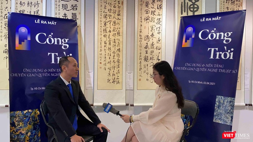 Ông Phạm Toàn Thắng trả lời phỏng vấn báo chí Ông Phạm Toàn Thắng trả lời phỏng vấn báo chí