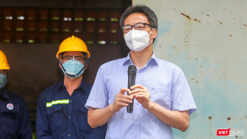 Phó Thủ tướng Vũ Đức Đam ghi nhận những chương trình ATM Gạo, ATM Oxy, ATM F0 chống dịch của TP.HCM Phó Thủ tướng Vũ Đức Đam ghi nhận những chương trình ATM Gạo, ATM Oxy, ATM F0 chống dịch của TP.HCM