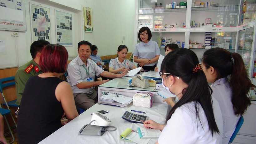 Hà Nội: Chưa kiểm soát được việc kê đơn ở nhà thuốc tư nhân ảnh 4 Bị phạt 40 triệu đồng vì bán thuốc cho hộ kinh doanh không phải hiệu thuốc