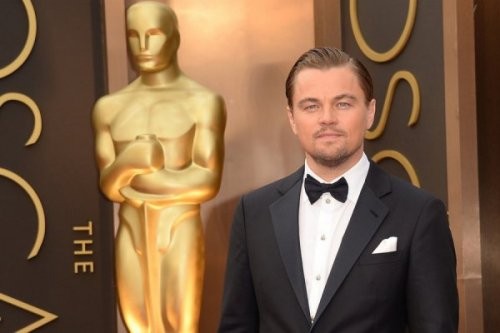 Leonardo Dicaprio đã xuất sắc giành được giải Oscar đầu tiên sau nhiều năm chờ đợi Leonardo Dicaprio đã xuất sắc giành được giải Oscar đầu tiên sau nhiều năm chờ đợi