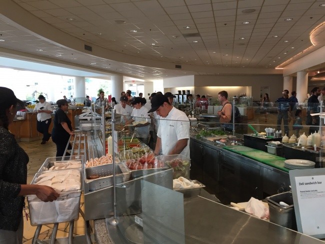 Nhân viên Google, Apple, Facebook ăn gì buổi trưa? ảnh 7 Nhân viên Google, Apple, Facebook ăn gì buổi trưa? ảnh 7