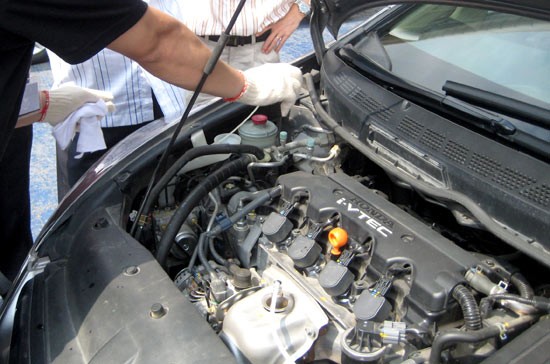 Cần kiểm tra những gì khi mua ô tô cũ? ảnh 1