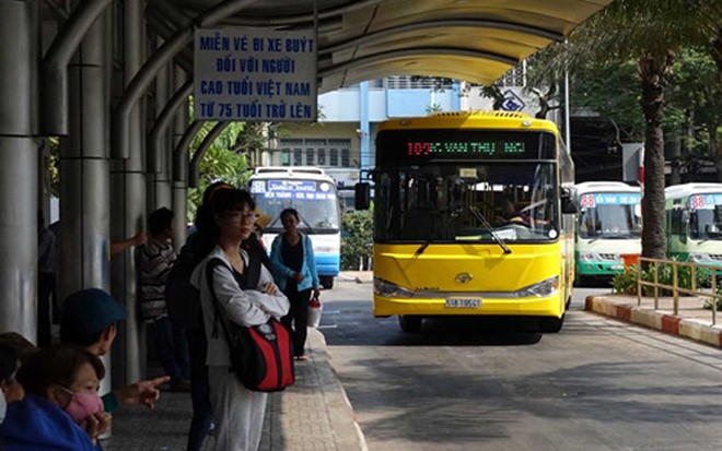 Xe buýt 5 sao tại TP.HCM có gì mới? ảnh 11 Xe buýt 5 sao tại TP.HCM có gì mới? ảnh 11