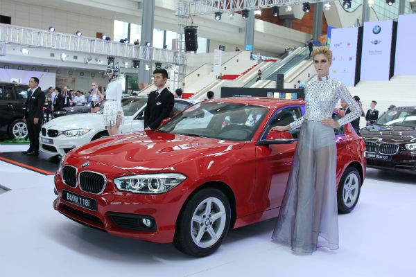 Rolls-Royce Ghost và BMW i8 bỗng nhiên xuất hiện tại BMW World Vietnam 2016 ảnh 8