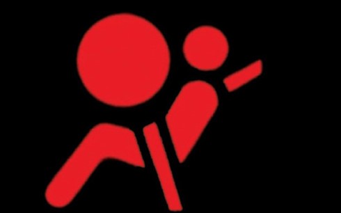 6 loại đèn cảnh báo mà tài xế được lơ là ảnh 6 6 loại đèn cảnh báo mà tài xế được lơ là ảnh 6