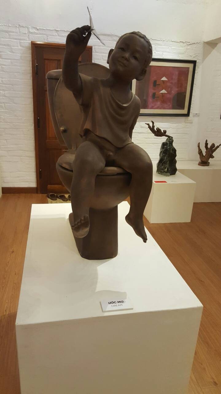 Không gian nghệ thuật đầy triết lý nhân sinh sâu sắc của NSND Vương Duy Biên ảnh 1