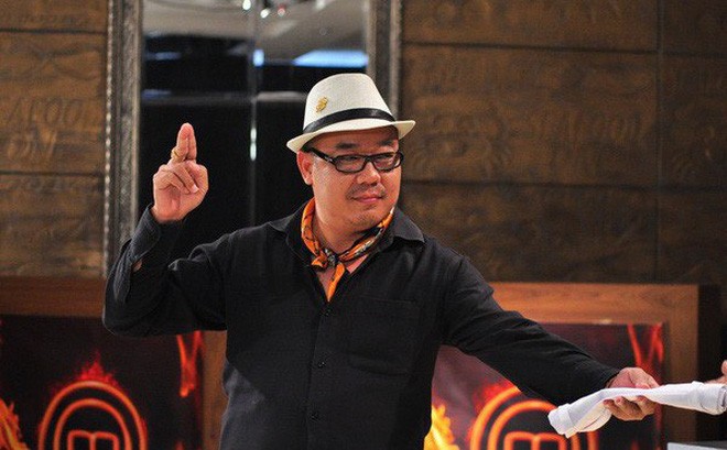 “Doanh nhân” Hoàng Khải (tức Khải silk) đã lừa người tiêu dùng Việt Nam bằng thứ hàng hóa không như quảng cáo suốt gần 30 năm mới bị phát hiện.