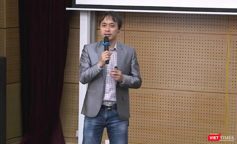 TS. Hà Minh Hoàng khuyên các bạn trẻ chọn ngành học nên phù hợp với thực lực và tố chất của chính mình, tránh tình trạng học 1-2 năm lại tìm cách chuyển ngành.