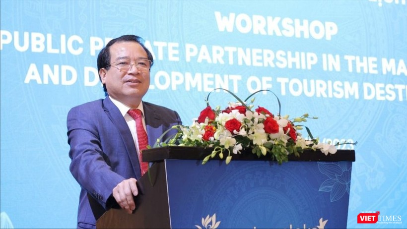 vt_Vice Chairman VNAT, Dr. Ha Van Sieu delivered a speech.JPG