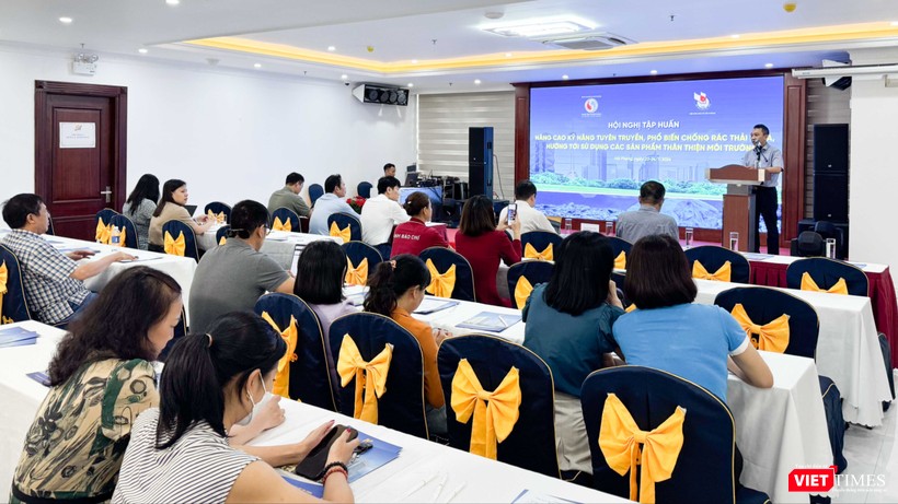 Hội nghị tập huấn thu hút sự quan tâm của các phóng viên, nhà báo, người làm truyền thông vt_HNTH 1.jpg