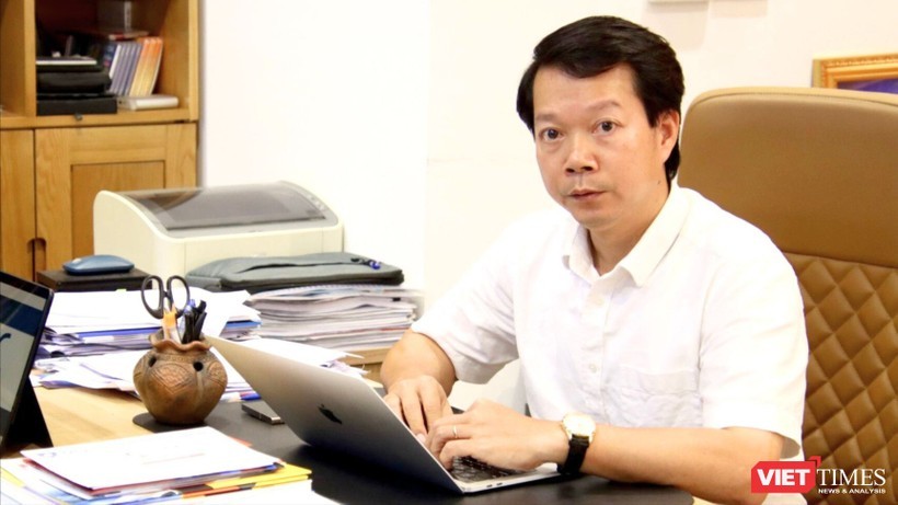 Ông Phùng Huy Tâm, Chủ nhiệm Câu lạc bộ Chữ ký số và Giao dịch điện tử Việt Nam. mr-phung-huy-tam-8609.jpg