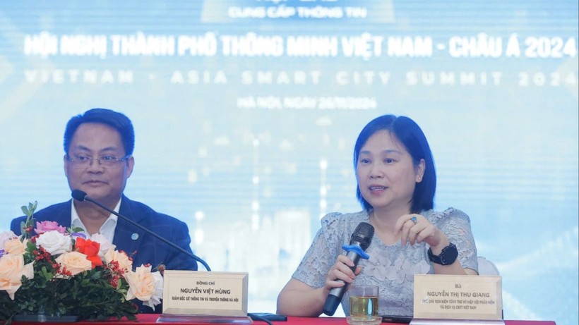 Mr Nguyen Viet Hung va Mrs Thu Giang.jpg