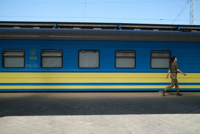 Bệnh viện đường sắt là một ví dụ về sự khéo léo của người Ukraine (Ảnh: CNN) 4.png
