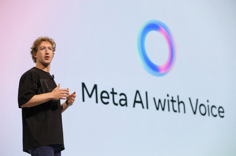 Giám đốc điều hành Meta Mark Zuckerberg giới thiệu Meta AI tại trụ sở chính của công ty ở Menlo Park, California, Mỹ ngày 25/9/2024. Ảnh: Reuters.