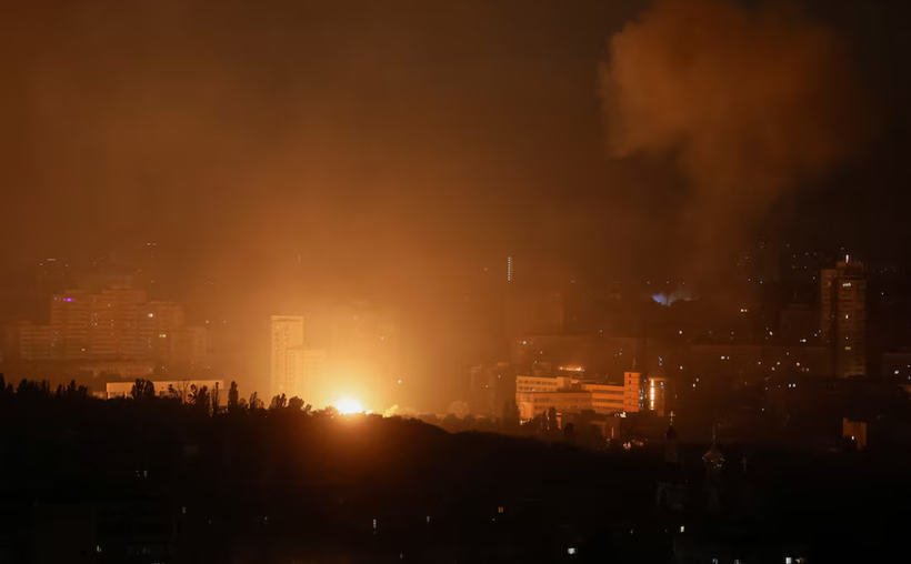 Nga thực hiện đòn tấn công ồ ạt vào Kiev, Ukraine vào rạng sáng 31/7. Ảnh: Reuters.