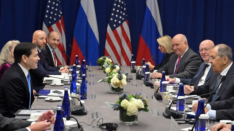 Ngoại trưởng Nga và Mỹ đã có cuộc gặp bên lề Đại hội đồng LHQ hôm 24/9. Ảnh: Sputnik.