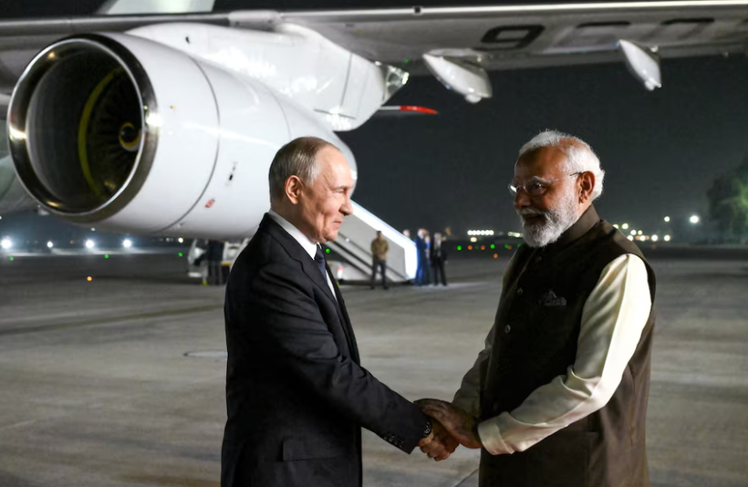 Chuyên cơ chở ông Putin gây sốt toàn cầu Có gì bên trong Điện Kremlin bay 2.png