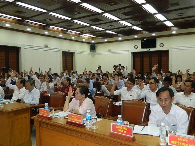 HĐND TP. HCM miễn nhiệm chức danh Phó Chủ tịch UBND của ông Lê Văn Khoa ảnh 1