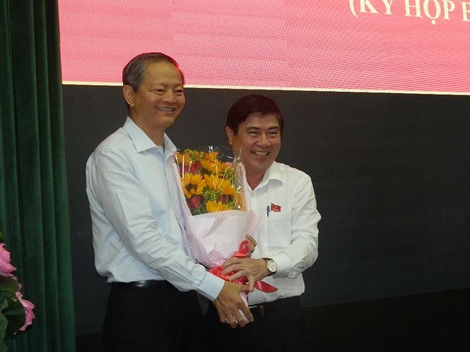 HĐND TP. HCM miễn nhiệm chức danh Phó Chủ tịch UBND của ông Lê Văn Khoa ảnh 2