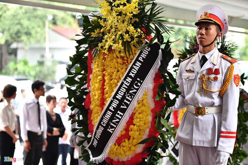 Thương tiếc một trí thức lớn ra đi