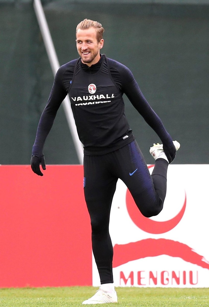 Sư tử đầu đàn Harry Kane- tự nhận là rất mê game đấu súng- đã sẵn sàng "đấu súng" cùng các cầu thủ Colombia Sư tử đầu đàn Harry Kane- tự nhận là rất mê game đấu súng- đã sẵn sàng "đấu súng" cùng các cầu thủ Colombia