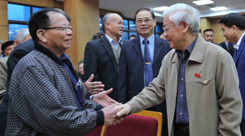 Đảng Cộng sản Việt Nam là nguồn gốc cầm quyền của Nhà nước CHXHCN Việt Nam, không có Đảng không có Nhà nước này.