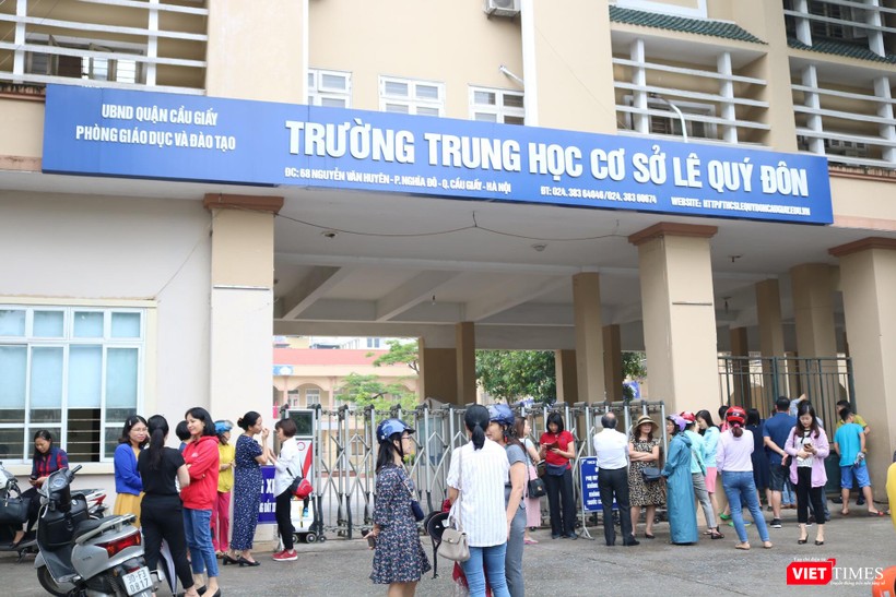 Điểm thi vào lớp 10 tại Trường THCS Lê Quý Đôn. Ảnh: Minh Thúy