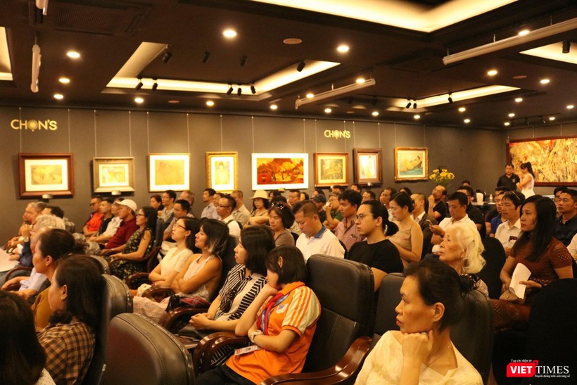 Khách mời tham dự buổi thuyết trình