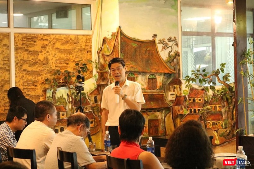 Nhà báo Lê Nghiêm