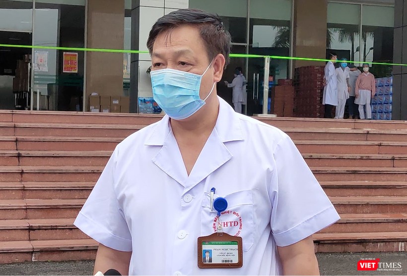 TS. Phạm Ngọc Thạch - Giám đốc Bệnh viện Bệnh Nhiệt đới Trung ương cơ sở 2 (Ảnh: Minh Thúy)