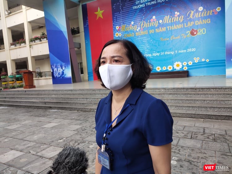 Cô Lê Thị Thúy Nga – Hiệu trưởng Trường THCS Dịch Vọng. Ảnh: Minh Thúy