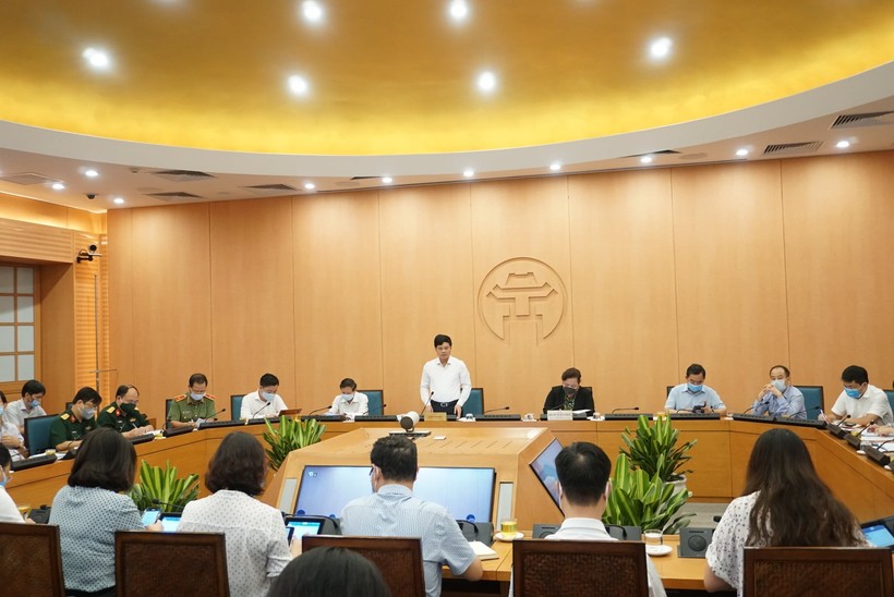 Toàn cảnh cuộc họp Ban Chỉ đạo phòng, chống dịch COVID-19 TP. Hà Nội vào chiều nay (21/8) (Ảnh: Phú Khánh) Toàn cảnh cuộc họp Ban Chỉ đạo phòng, chống dịch COVID-19 TP. Hà Nội vào chiều nay (21/8) (Ảnh: Phú Khánh)