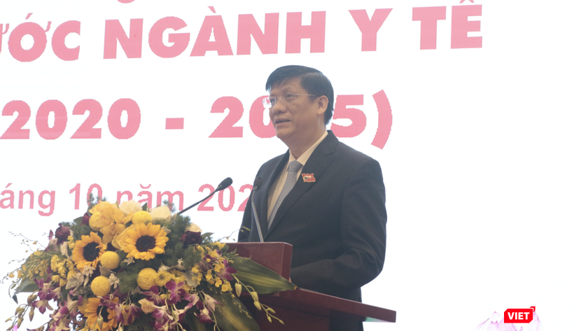 Quyền Bộ trưởng Bộ Y tế Nguyễn Thanh Long (Ảnh: Minh Thuý)