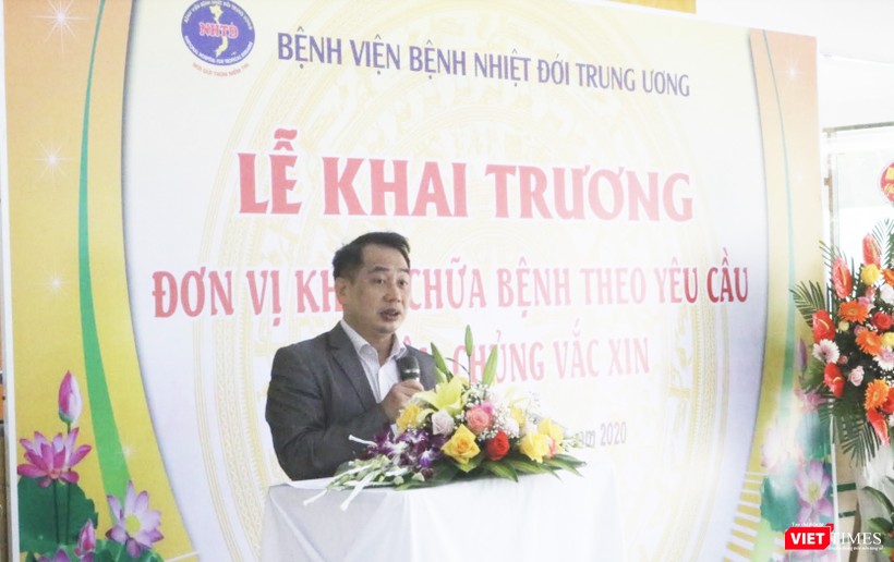 BS. CKII. Nguyễn Trung Cấp – Phó Giám đốc Bệnh viện Bệnh Nhiệt đới Trung ương (Ảnh: Minh Thuý)