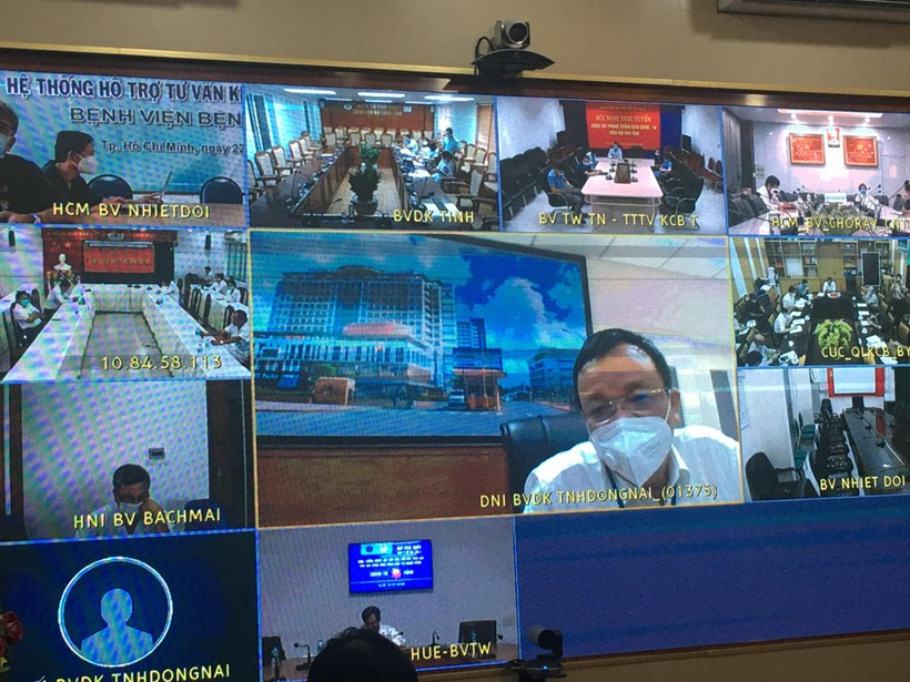 Các bệnh viện họp trực tuyến với Cục Quản lý Khám, chữa bệnh, Bộ Y tế (Ảnh - BYT)